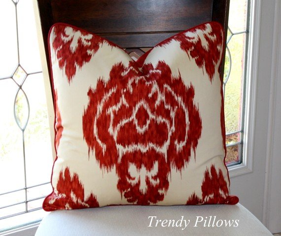 Duralee Red Medallion Lumbar Pillow Cover to fit a 20x20 Pillow Insert