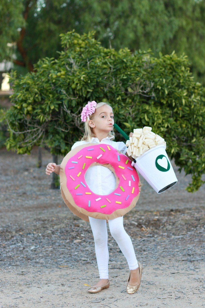 How to Make a Donut Pillow (or a Giant Donut Halloween Costume)