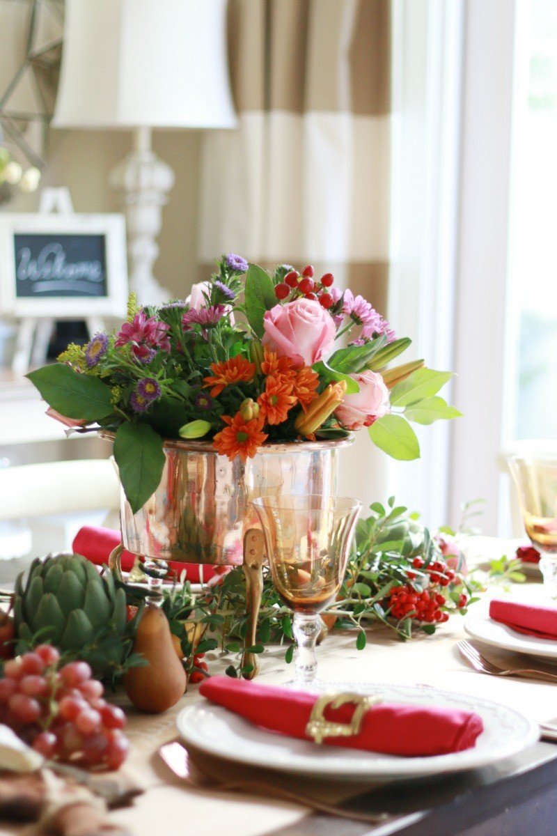 pink thanksgiving table