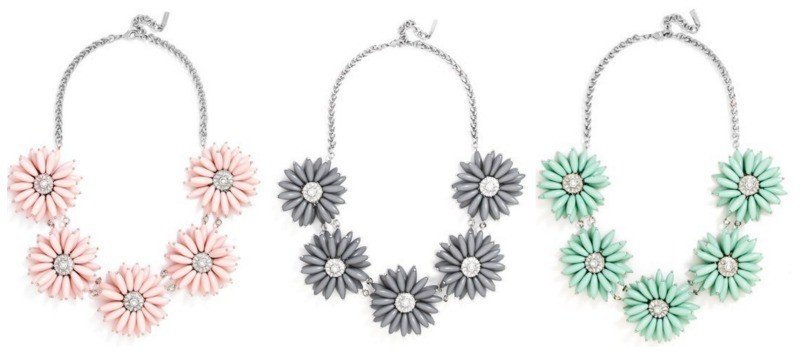 floral necklace