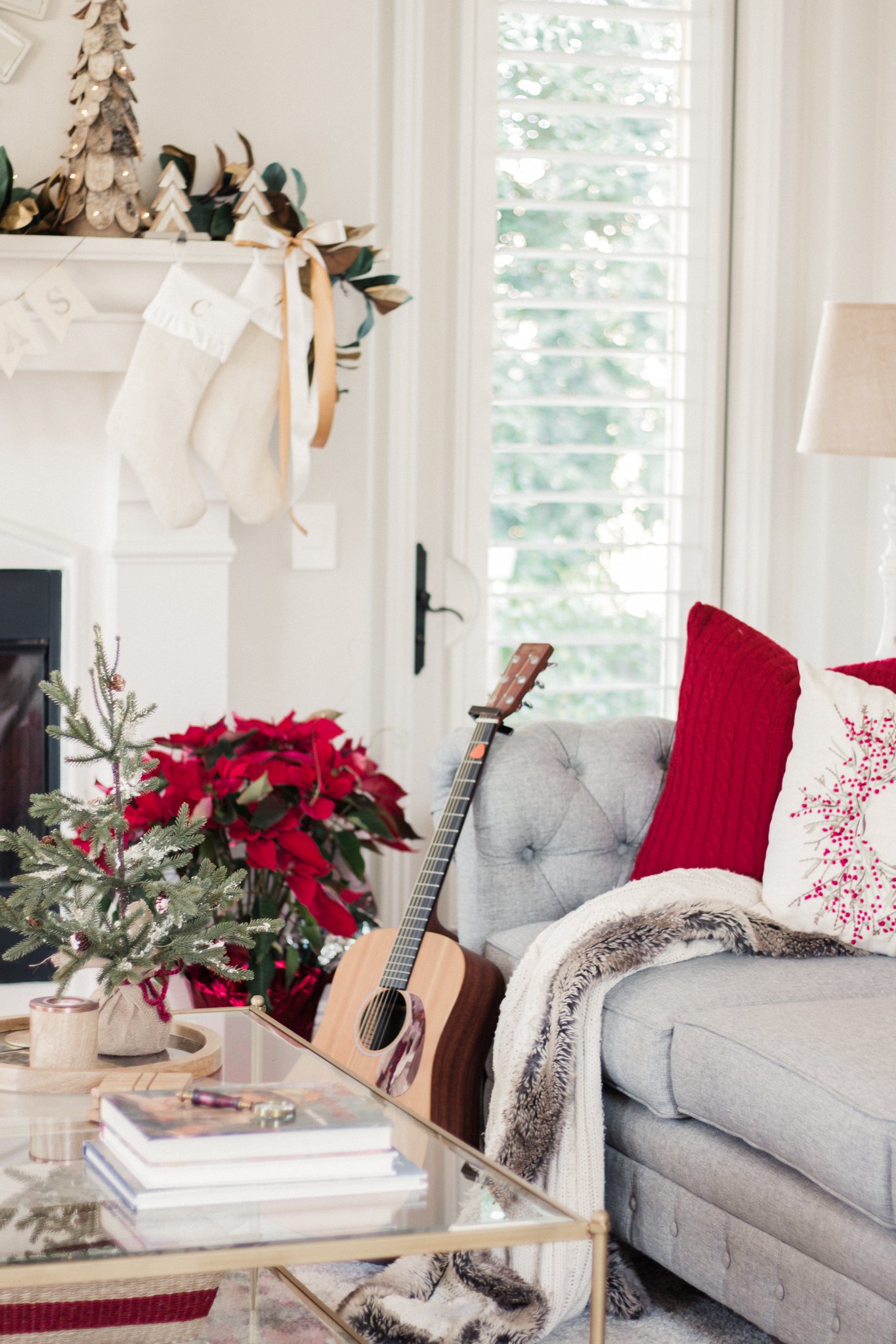 Christmas Home Tour - Living Room - A Thoughtful Place