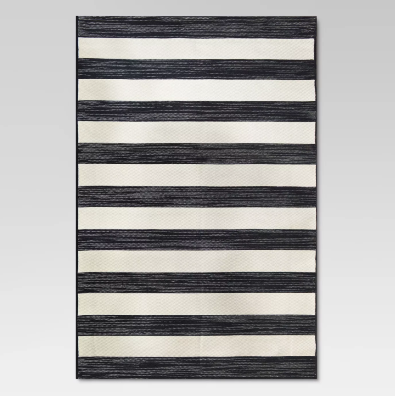 outdoor striped rug