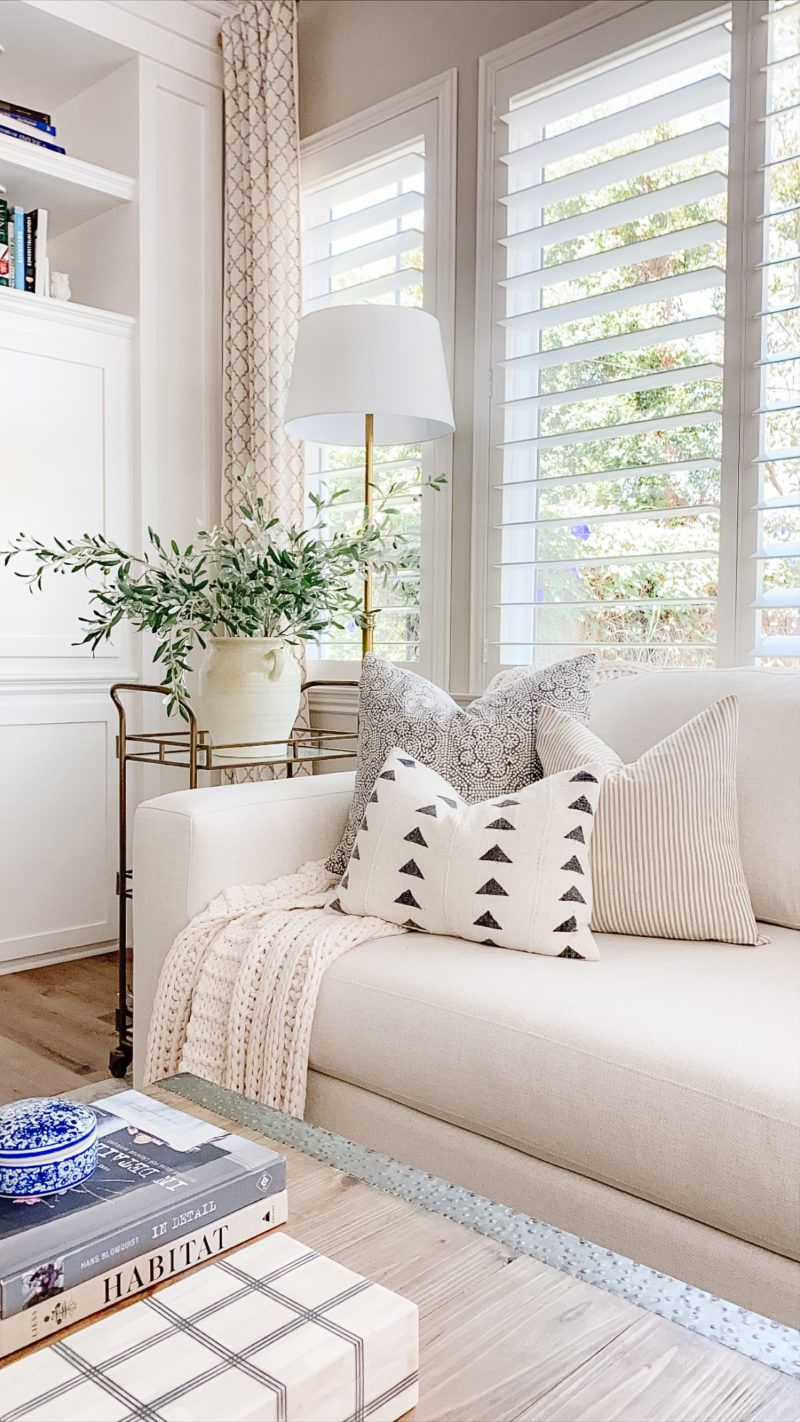 family room layered pillows