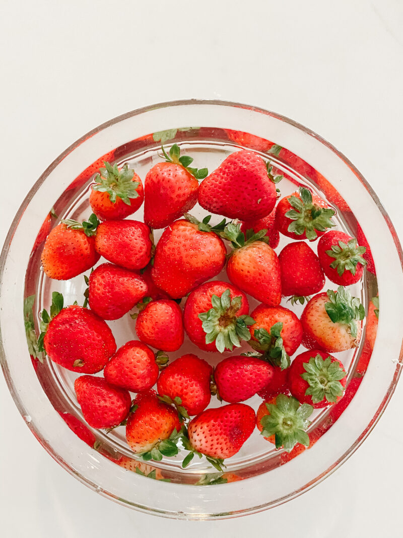 rinse strawberries in vinegar