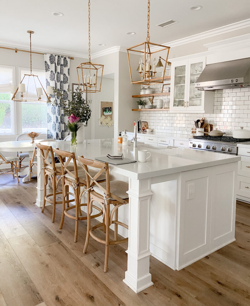 light and bright kitchen