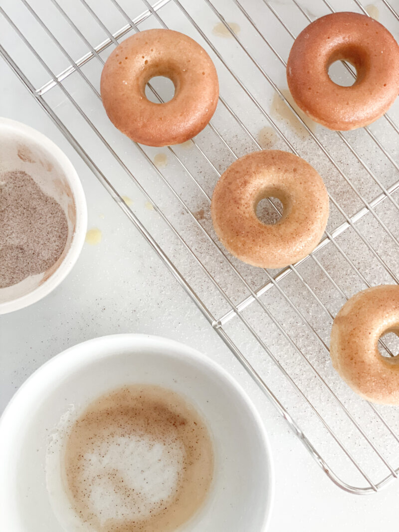 cinnamon coffee donut