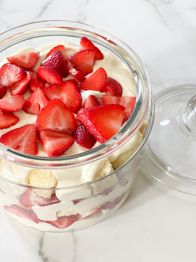 simple dessert in a jar