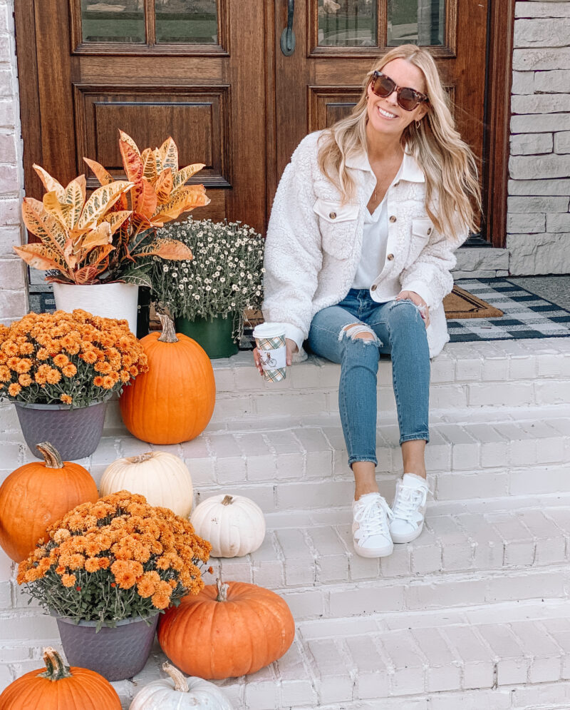 Cozy & Neutral Fall Style - A Thoughtful Place the cutest sneakers