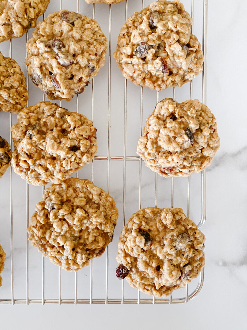 oatmeal raisin cookies