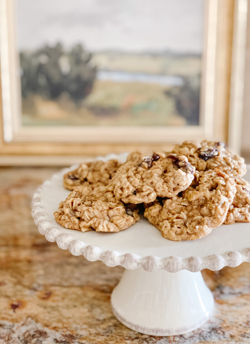 oatmeal raisin cookies