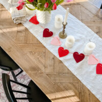 valentine's day table