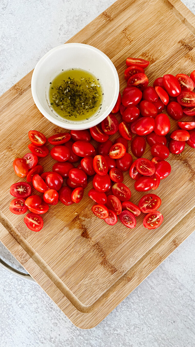 slice tomatoes