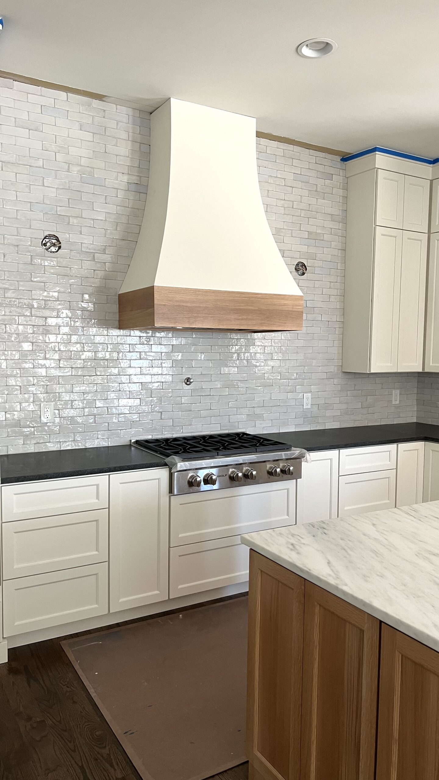 Kitchen Reno Things To Consider A Thoughtful Place   Hood Scaled 