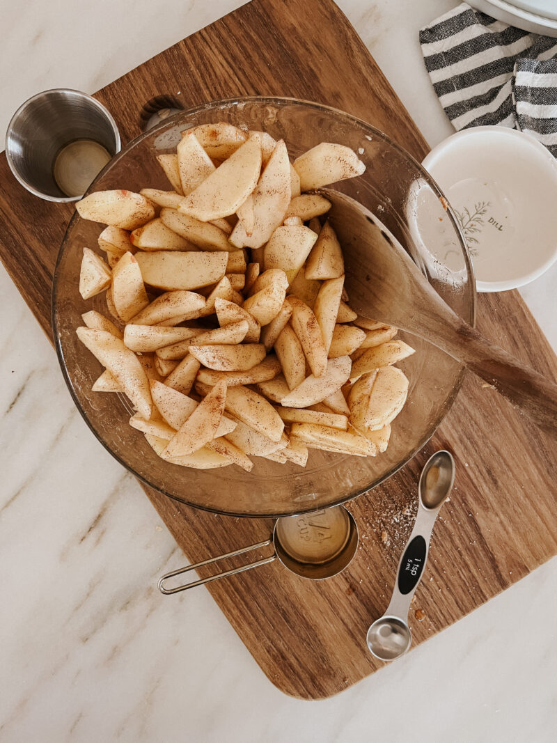 apples with maple syrup