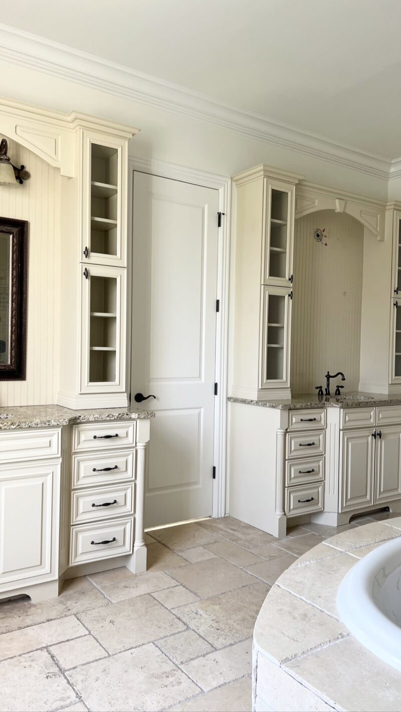 bathroom cabinets before