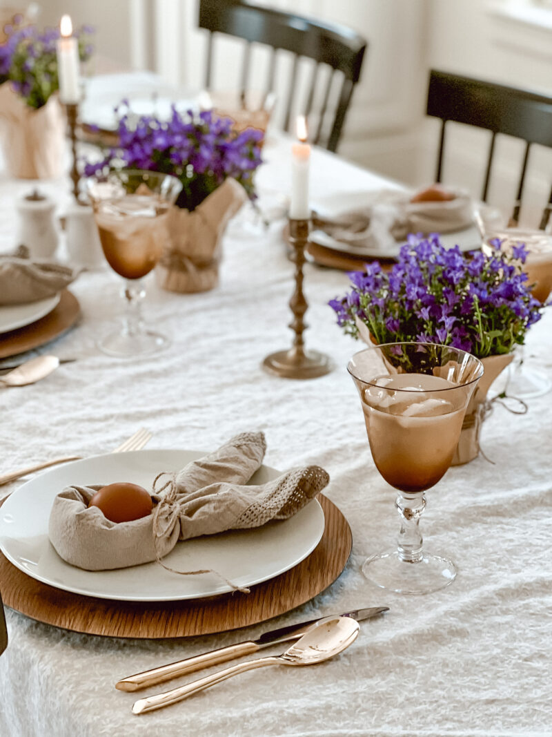 easter table