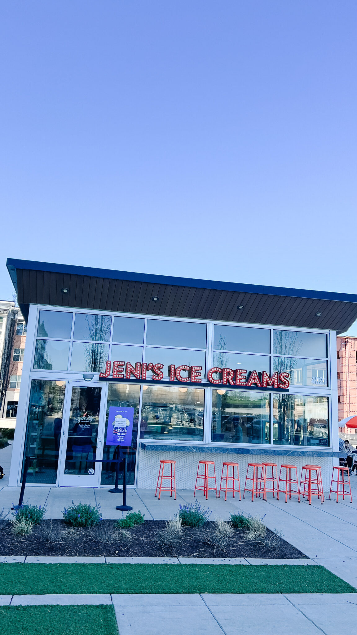 jeni-s-ice-cream-a-thoughtful-place