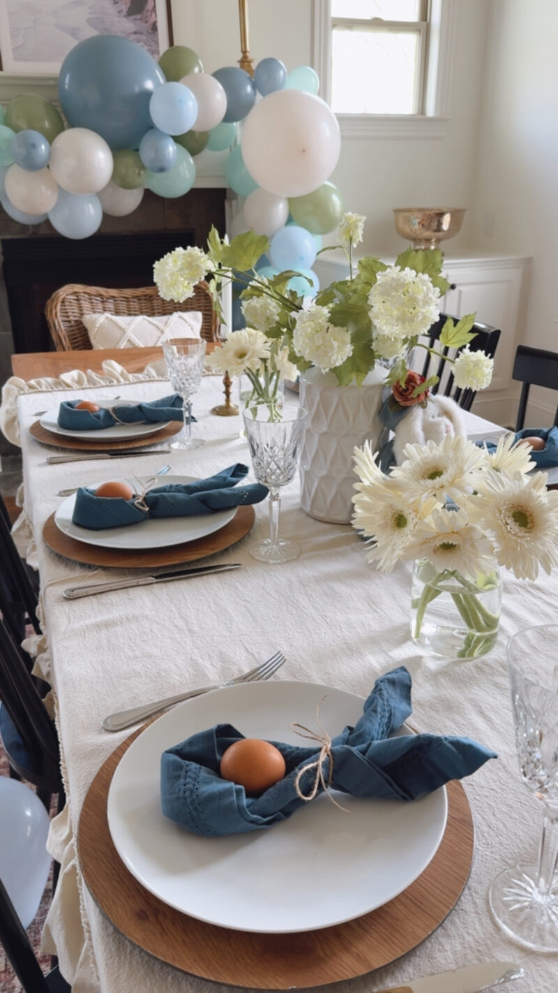 easter table setting